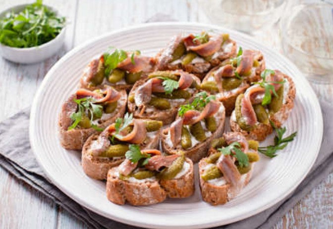 CARLINO - ANCHOVIES FILLETS IN SUNFLOWER OIL 700G - FERRARI THAILAND